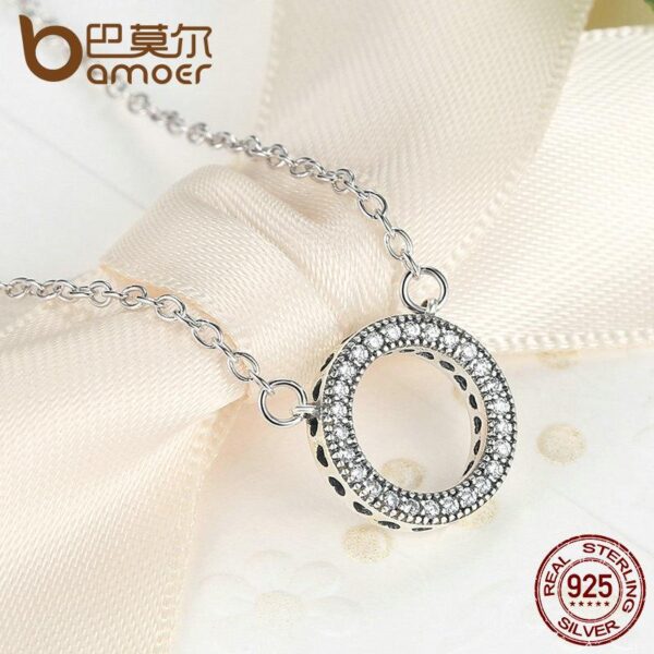 Silver Hearts Clear Round - Image 3